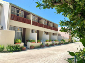 TME Retreats Dhigurah